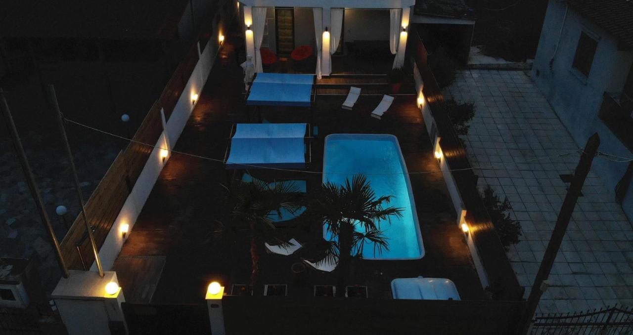 Villa Azzuro Ground Floor Nea Kallikrateia Luaran gambar